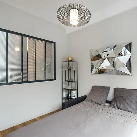 Le Marais - Hotel De Ville Apartment *